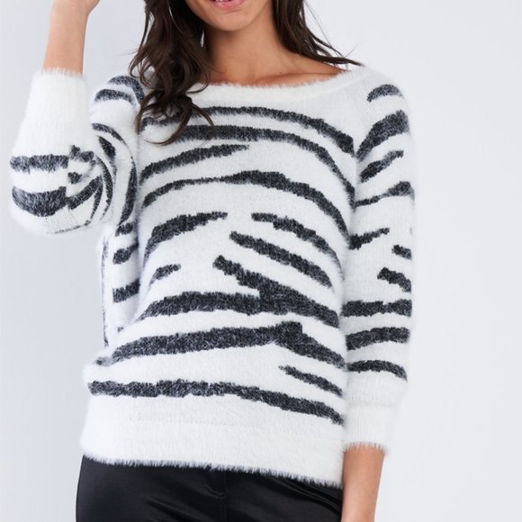 Zebra Open V-Neck Back Roll Knot Chic Sweater - Picture 3 of 8